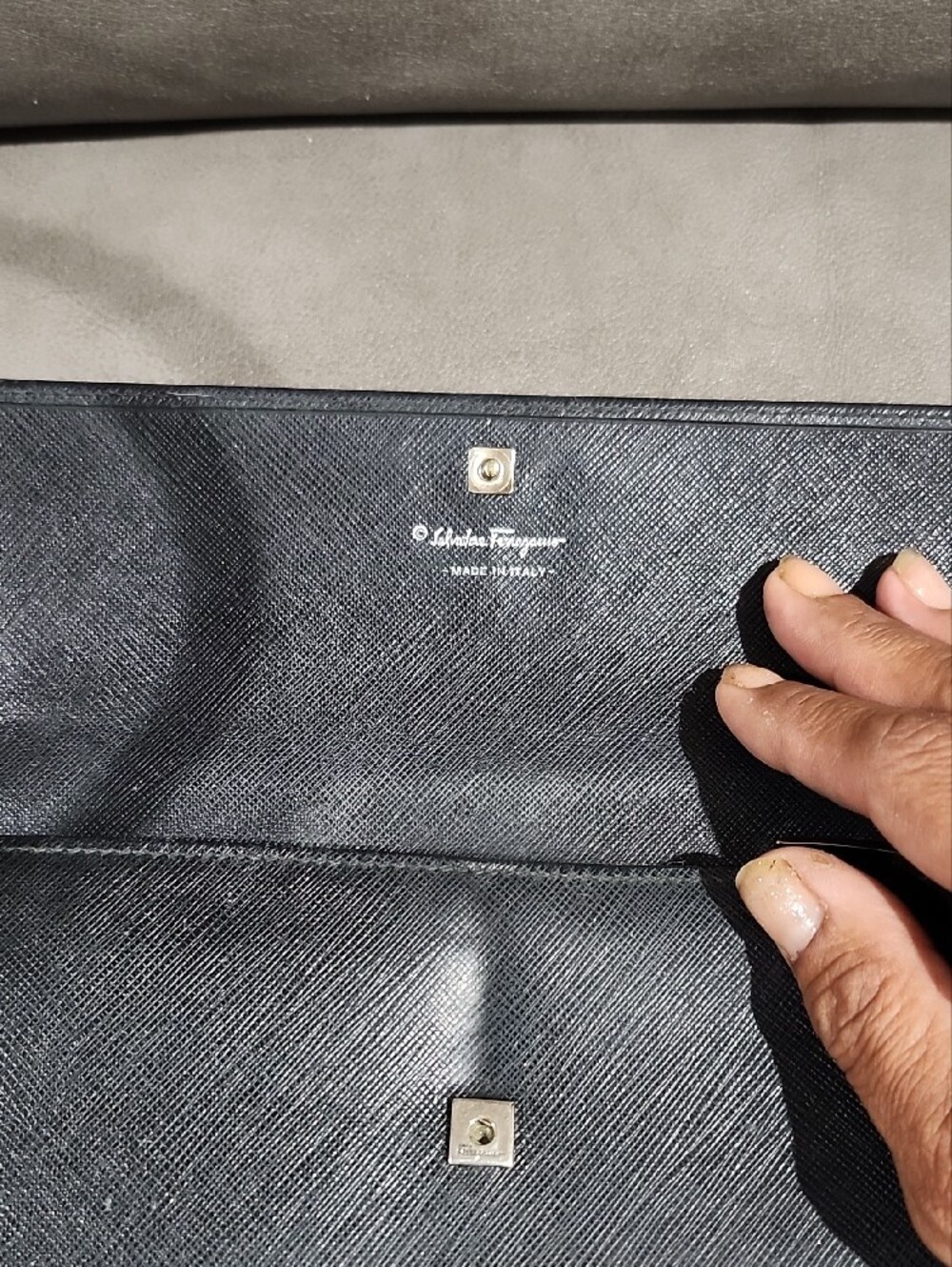 LOW START 😱 Salvatore Ferragamo Gancini Pattern Shoulder Bag with Black Wallet - Picture 14 of 15